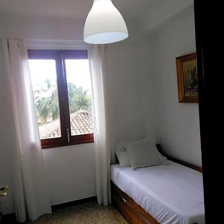 Hébergement de vacances House With 3 Bedrooms In Cala Millor With Enclosed Garden And Wifi 100 M From The Beach *